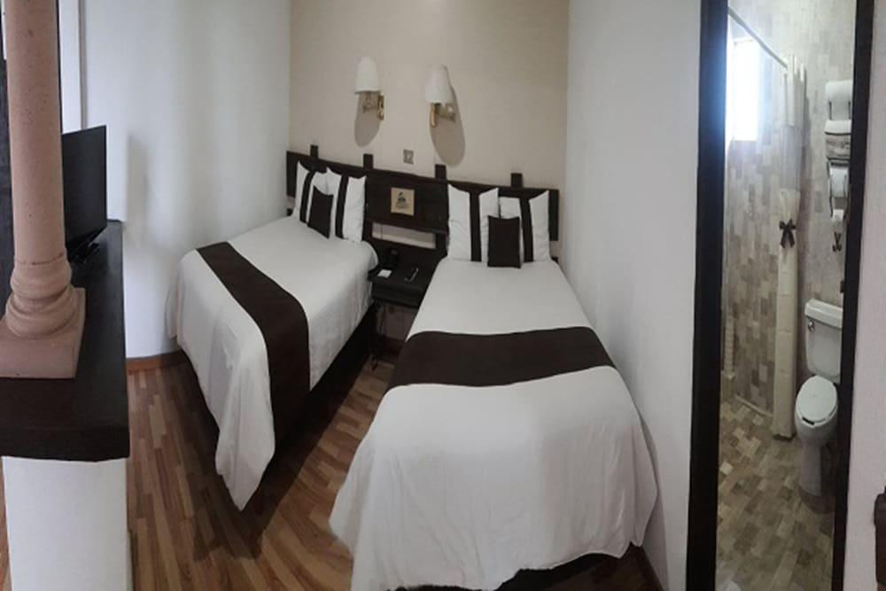 Hotel Mision Халапа Экстерьер фото