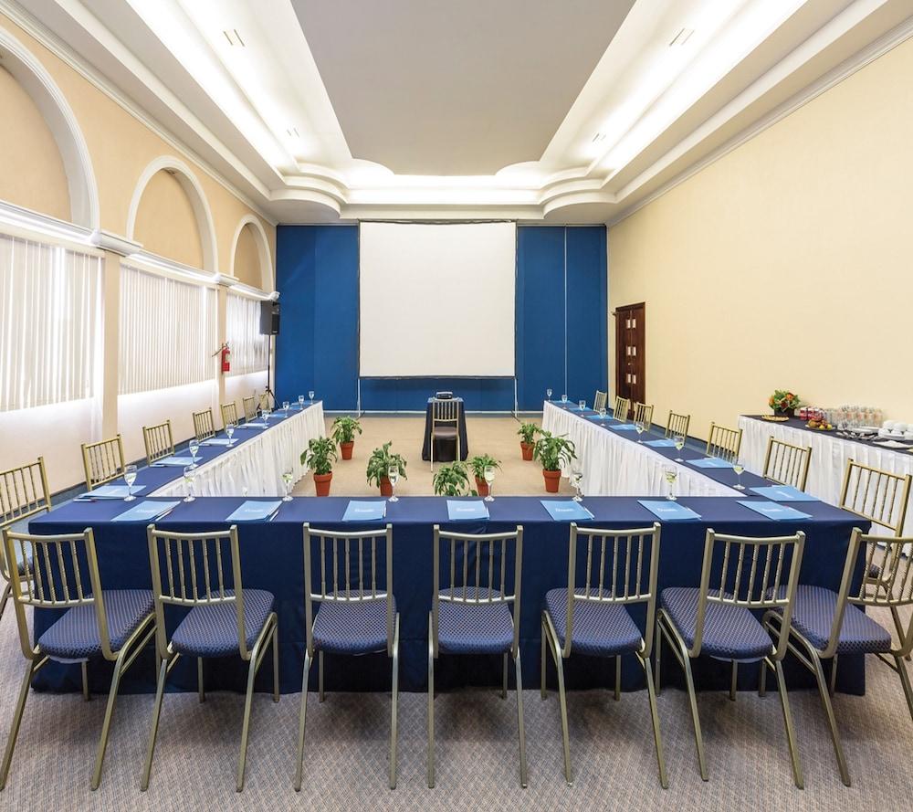 Hotel Mision Халапа Экстерьер фото