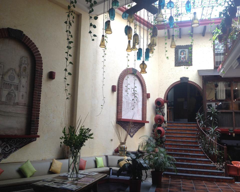 Hotel Mision Халапа Экстерьер фото